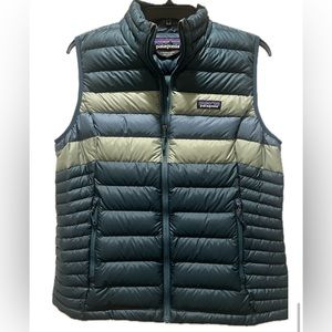 Brand new Patagonia women’s down sweater vest size L, never worn.
